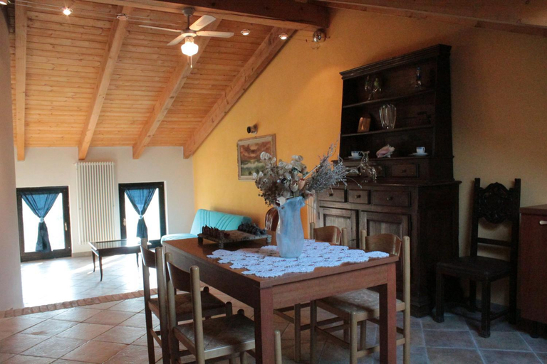 Dining Room 6