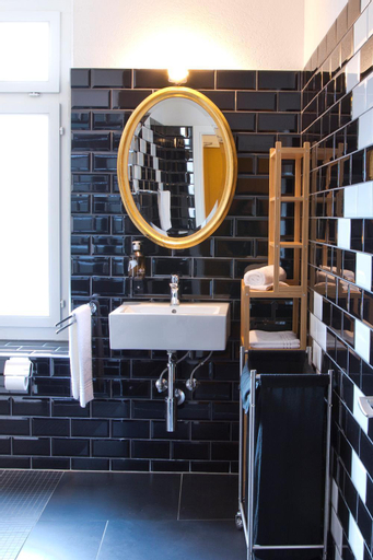 Bathroom 9