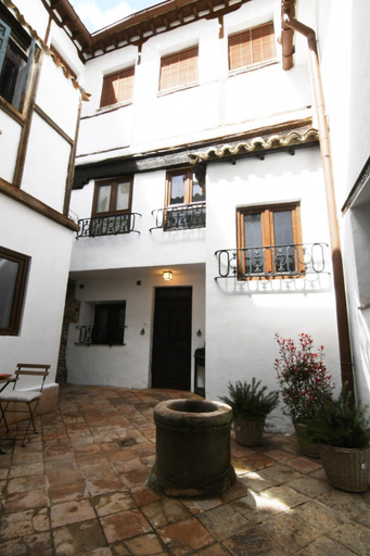 Others 2, El cobertizo de Jimena y Candela - Parking Gratis, Toledo