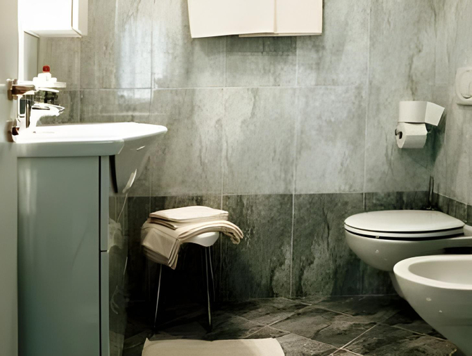 Bathroom 3, Residence Hotel Miralago, Trento