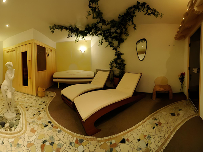 Bedroom 2, Alpenperle, Reutte
