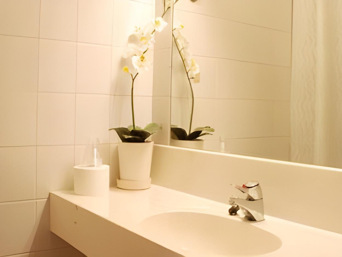 Bathroom 5, Hotel Sorsanpesa, Southern Ostrobothnia