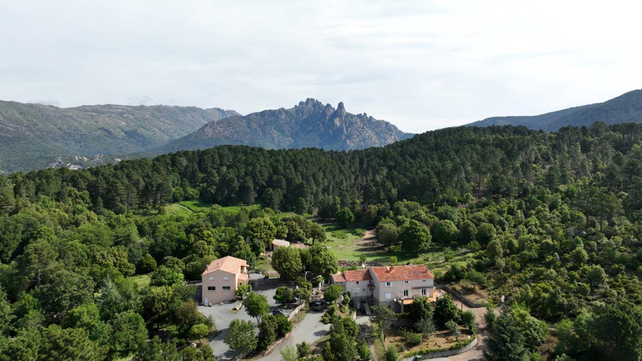 Others 4, Les Hauts de Cavanello, Corse-du-Sud