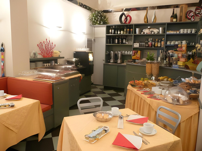 Food & Drinks 5, Hotel Tirrenia, Lucca