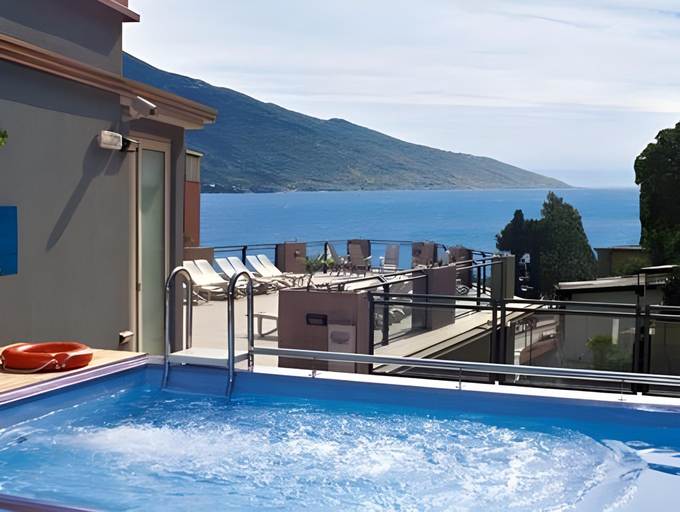 Sport & Beauty 2, Hotel Europa - Skypool & Panorama, Trento