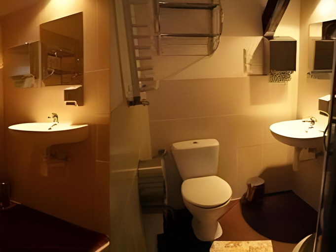Bathroom 2, Let's Rock Party Hostel! Age Limit From 18 until 40!, Kraków City