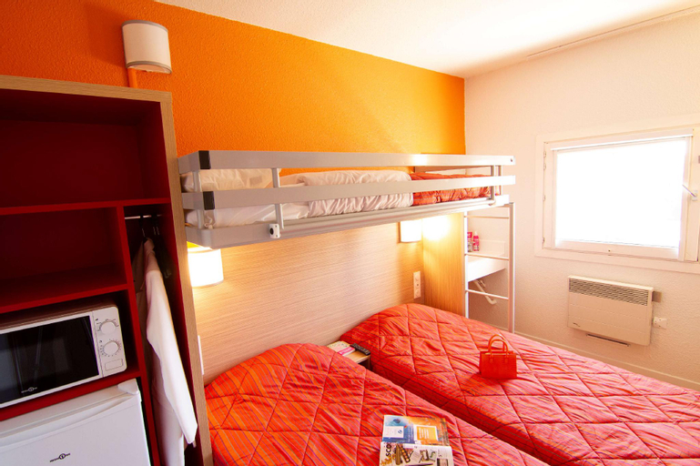 Bedroom 13