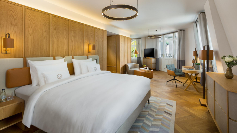 Bedroom 13