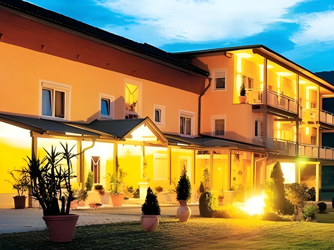 Others 5, Hotel Garni Zerza, Hermagor