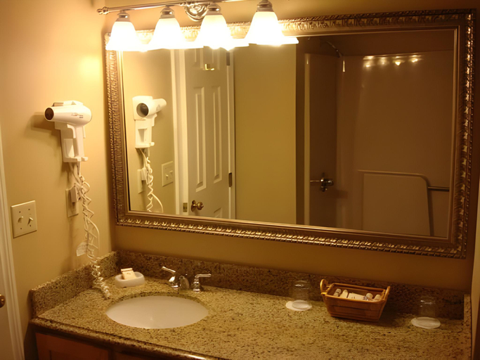 Bathroom 3, The Grand Hotel, York