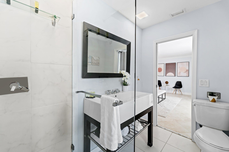 Bathroom 3, 4BR Intracoastal Retreat With Pool, Games & More!, Palm Beach