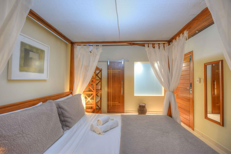 Bedroom 2, Pousada Treze Luas, Paranaguá