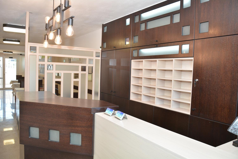 Public Area, Hotel Paris, Central Macedonia