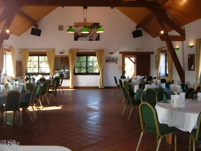 Food & Drinks 4, Brit Hotel Dak Hotel, Yonne