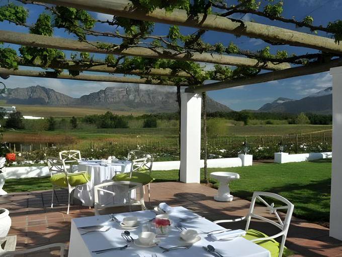Food & Drinks 5, Rijks Country House, Cape Winelands