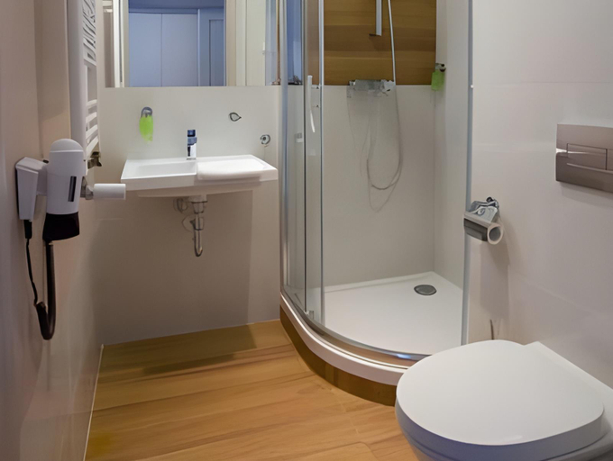 Bathroom, Hotel Kristoff, Kalisz