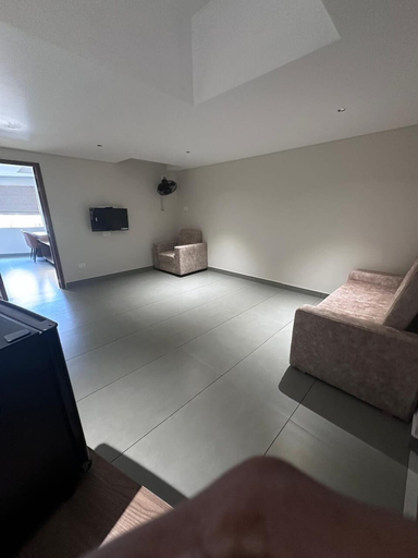 Others 4, Hotel in Hypolux, Palakkad