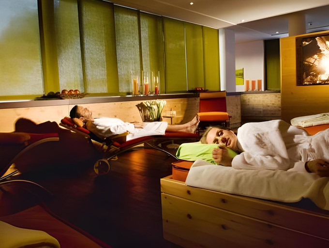 Bedroom 3, Hotel Enzian - Adults Only, Sankt Johann im Pongau