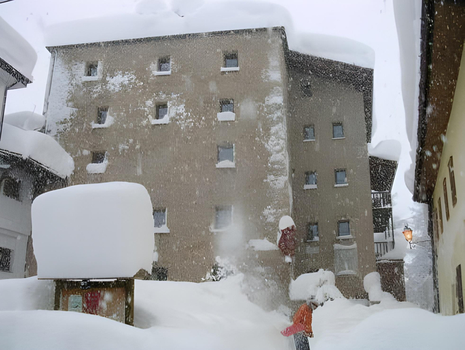 Others 2, Residence Chateau Royal, Aosta