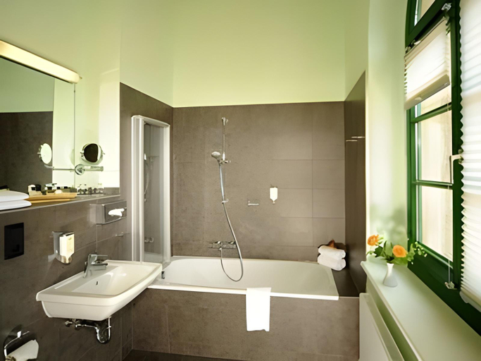 Bathroom 4, Schlosshotel Blankenburg, Harz