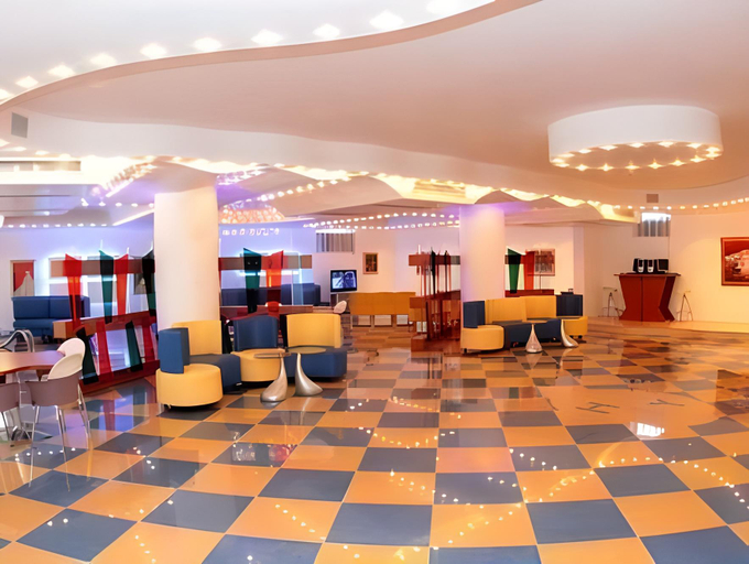 Others 5, Hotel Yria, Foggia