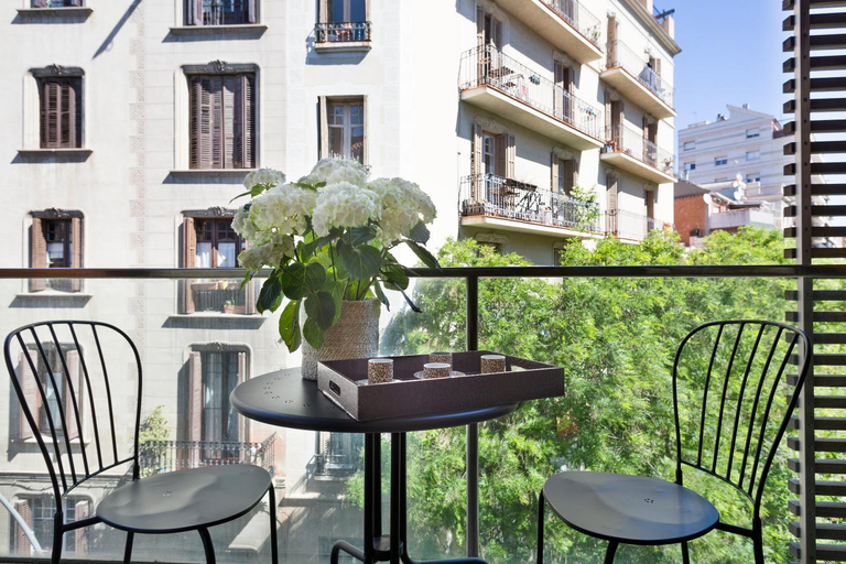 Others 3, My Space Emirates - Spacious Apartments near the City Center, Barcelona