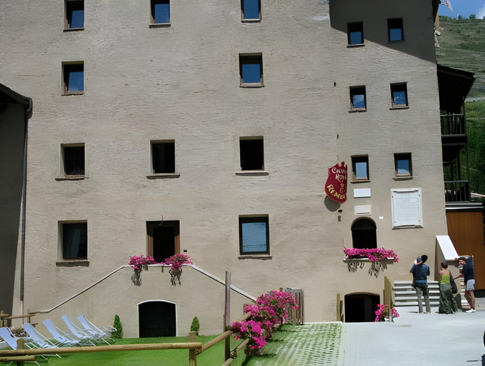 Others 3, Residence Chateau Royal, Aosta