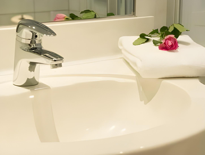 Bathroom 3, Apart-Hotel Filomena, Bludenz