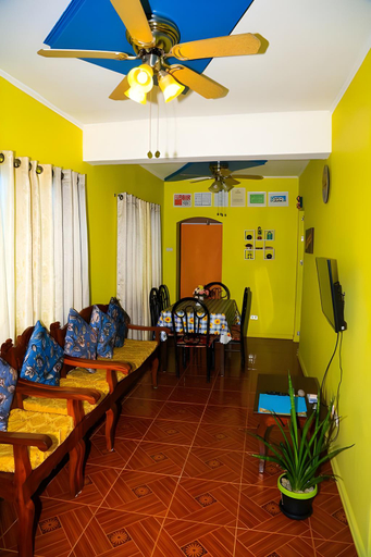Public Area, Magnfred's Place Batanes, Basco