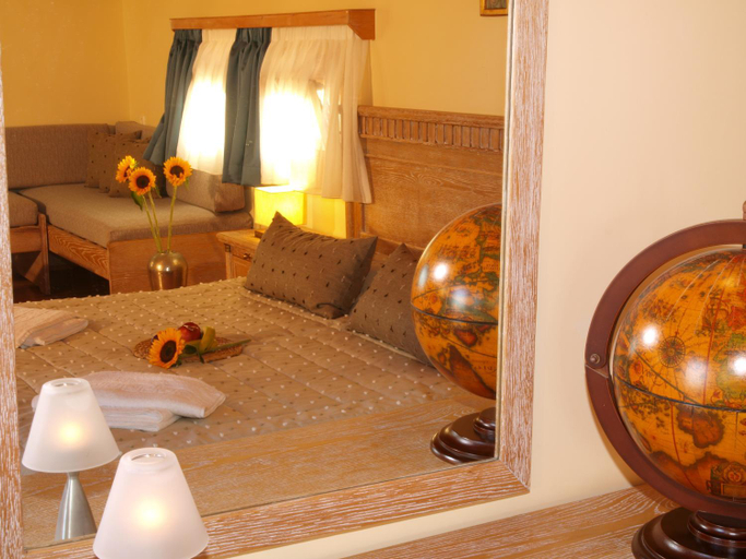 Bedroom 3, Mylos Hotel Apartments, Crete