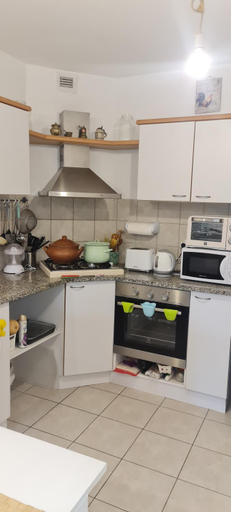 Others 2, A Dream Place in Raanana, up to 4 guests -