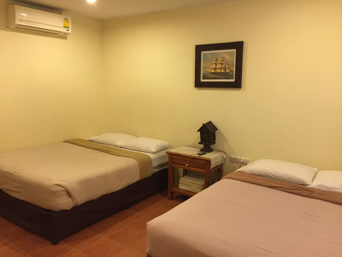 Bedroom 9