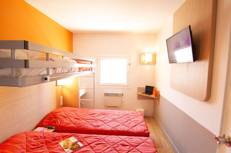 Bedroom 14