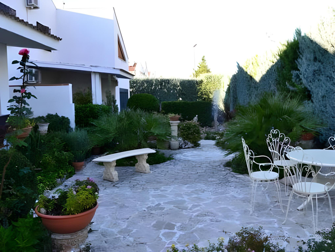 Others 5, Hotel Canusium, Barletta-Andria-Trani