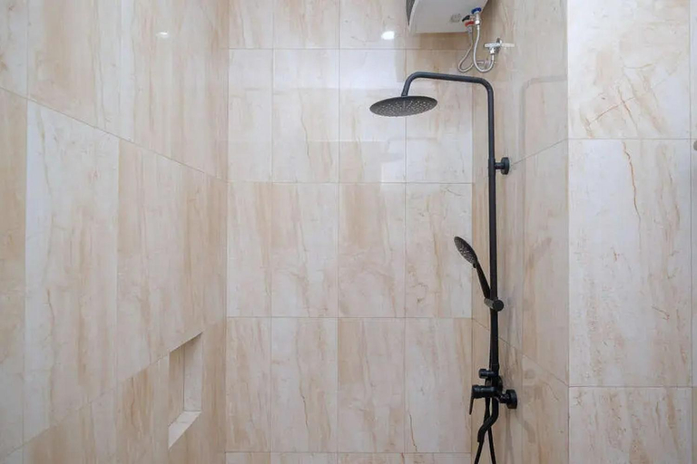 Bathroom 9