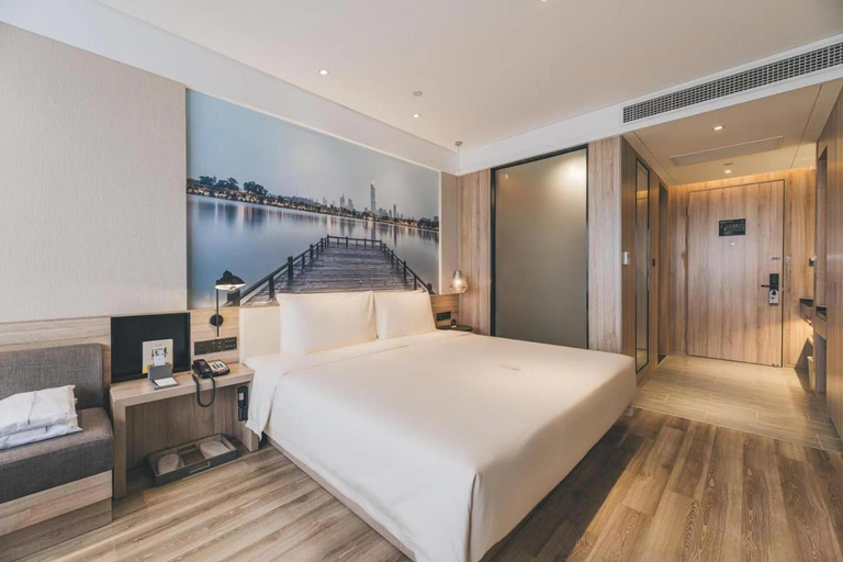 Bedroom 2, Atour Hotel Nanjing Xianlin Avenue Jinma Road, Nanjing