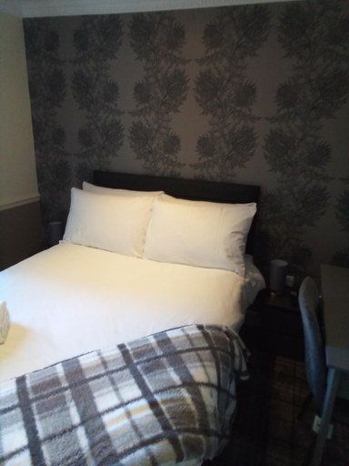 Bedroom 2, Ardmillan Hotel, Edinburgh