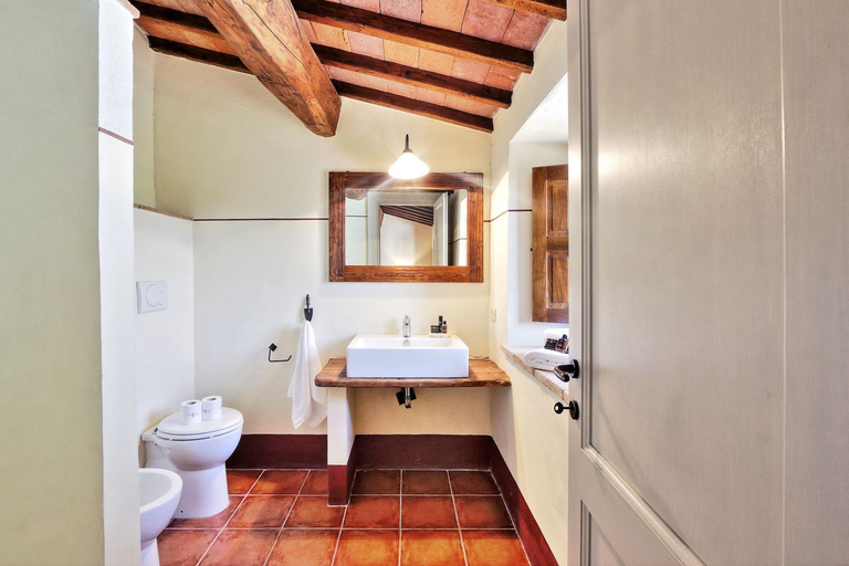 Bathroom 4, Orvieto Country House, Viterbo
