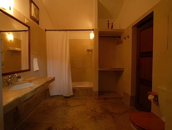 Bathroom, Tiger Camp, Nainital