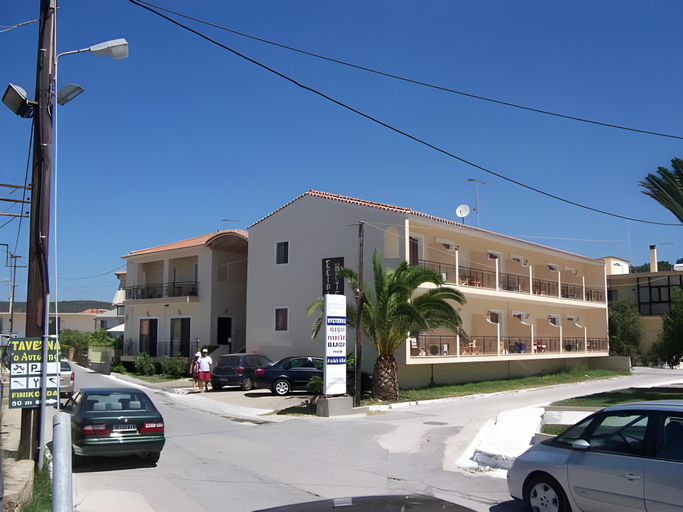Others 3, Sirius Hotel, Peloponnese