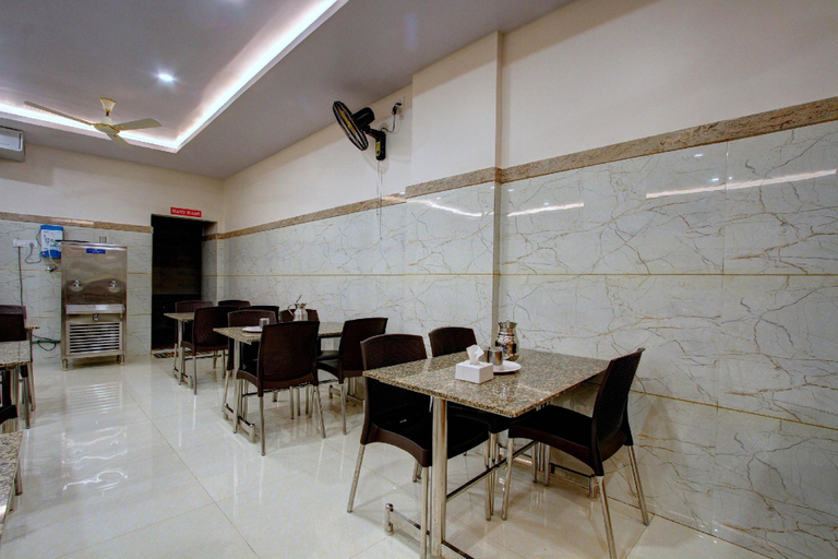 Food & Drinks 5, Hotel Ambika International Byndoor, Udupi