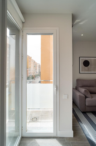 Others 5, AAC Malaga - Apartamento luminoso y nuevo, a 1,3km del centro de Malaga, Málaga