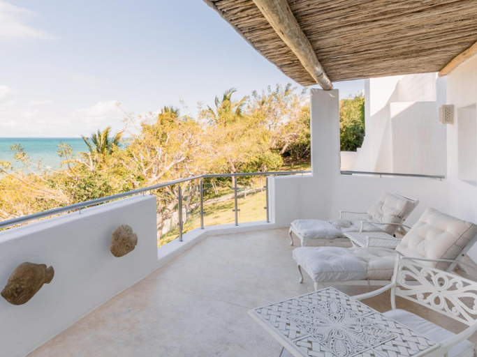 Others 5, Villa Santorini, Vilanculos