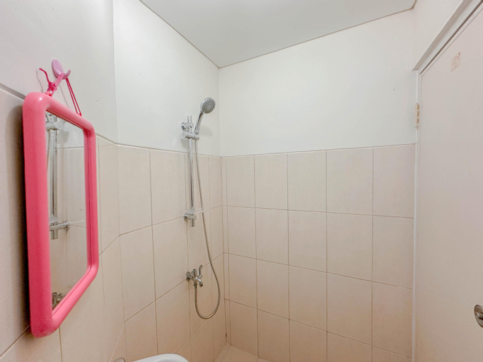 Bathroom 8
