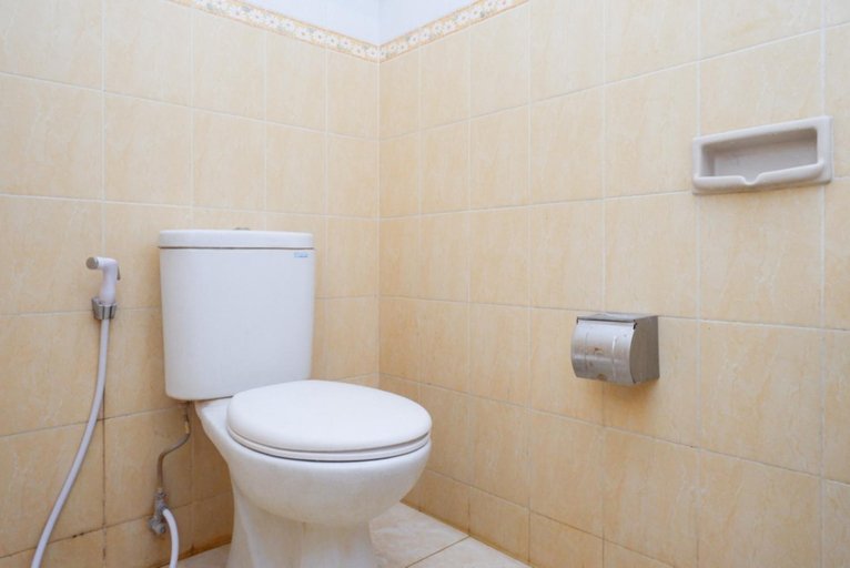 Bathroom 3