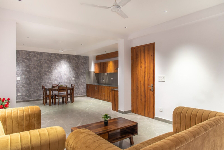 Others 5, Kasauli hill Crest, Solan