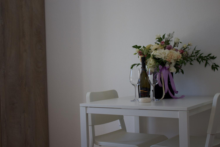 Food & Drinks 3, Apartmani Bauk, Pučišća