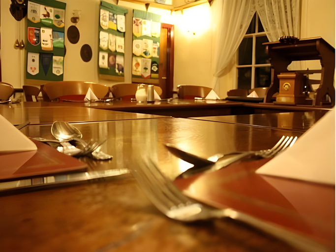Food & Drinks 3, Castle Inn Hotel and Conference Centre, West Sussex