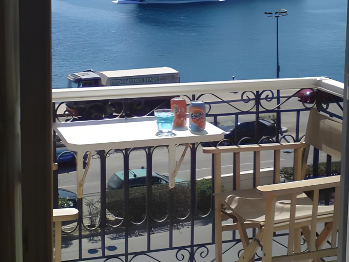 Others 4, Esperance 1, South Aegean