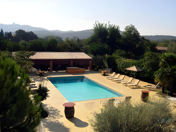 Sport & Beauty 5, LOGIS HOTEL & RESTAURANT L'ETAPE Bouc Bel Air - Gardanne, Bouches-du-Rhône